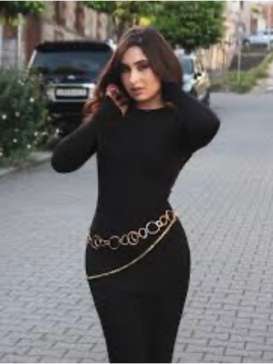 Dresses & Skirts - Black Long-Sleeve Bodycon Dress with Chain Detail
